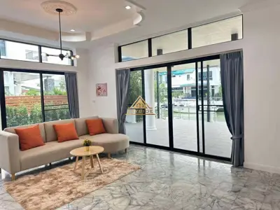 ให้เช่า จอมเทียน ยอร์ช คลับ 3 ห้องนอน 5 ห้องน้ำ - บ้าน - Na Jomtien  - 