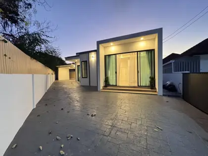 Single house for sale, Pattaya Rungruang
