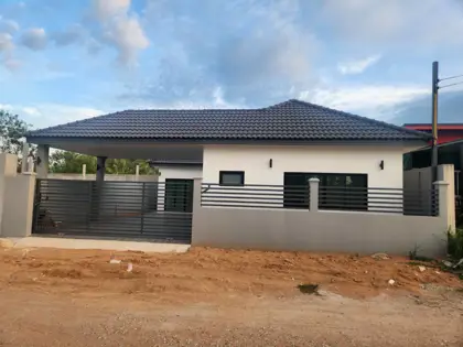 Newly built detached house for sale near Map Prachan.