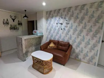 Golden Pattaya Condo Na Kluea  2 Beds 1 Bath Urgent SALE - Eigentumswohnung - Na Kluea - 