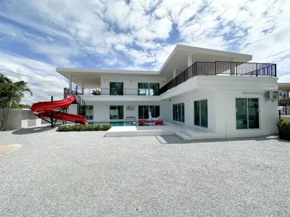 For Sale and Rent: Villa with Private Pool - House - Khaomakok - 