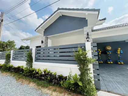Single-story house for sale with swimming pool. - House - Thanon Pornprapanimit - 
