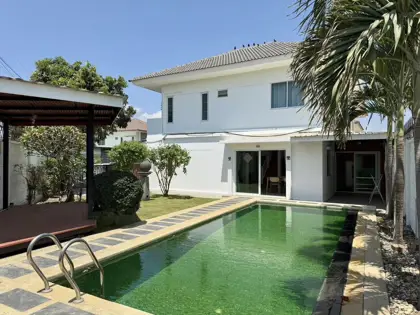 Two-story detached house for sale with swimming pool. - House - Khaomakok 1 - 