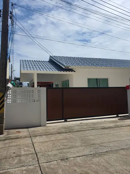 Detached house for sale in the heart of Pattaya. - House - บุญสัมพันธ์ - 