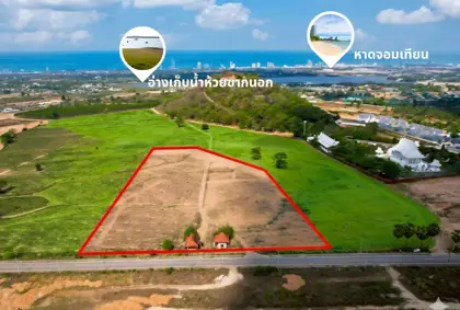 Land for sale, entire plot, on Thung Klom-Tal Man Road.