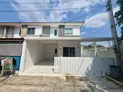 Corner townhome for sale in Pruksa Boon Samphan Village. - House - บุญสัมพันธ์ - 