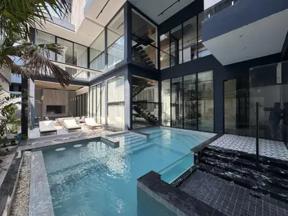 Private Luxury Pool Villa for Sale in the heart of Pattaya