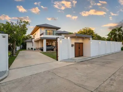 Urgent Sale: Two-Story Detached House near Map Prachan Reservoir