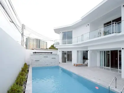 For Sale/Rent: White House Pool Villa