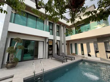 ขายบ้าน 2 ชั้นพร้อมสระว่ายน้ำ ซ.สยามคันทรีคลับ พัทยา - บ้าน - ถนน พรประภานิมิต - 