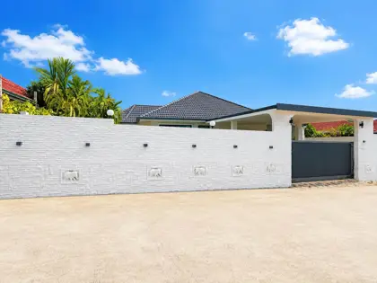 Luxury Pool Villa for Sale, Chokchai Garden Home 2 | Pattaya - House - บุญสัมพันธ์ - 