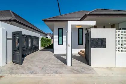 Luxury house for Sale @ The Lake Huayai Pattaya