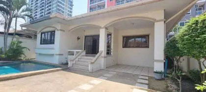 บ้านเช่าพร้อมสระว่ายน้ำส่วนตัว (Pet Friendly ) - บ้าน - ถนน ชัยพฤกษ์ - 