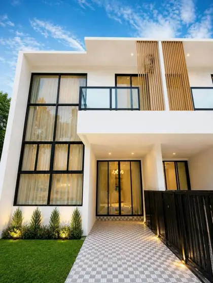 ทาวน์โฮมโมเดิร์นให้เช่า – หมู่บ้านที่สมบูรณ์แบบ a1 - บ้าน - ถนน สุขุมวิท - 