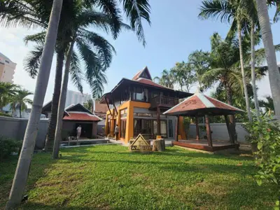 Thai Style Villa Pratumnak Pets Friendly 3 Beds 4 Baths for RENT - Haus - Pratumnak - 