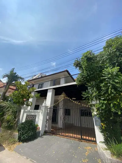 Grand TW 2 House for RENT 4 Bedrooms - Haus - Thappraya - 