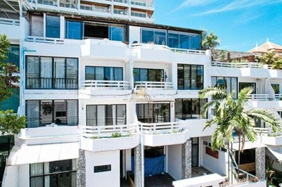 ขายทาวน์เฮ้าส์ริมชายหาด 8 ห้องนอนวิลล่า 4 ชั้นหาดดงตาล - ทาวน์เฮ้าส์ - จอมเทียน - 